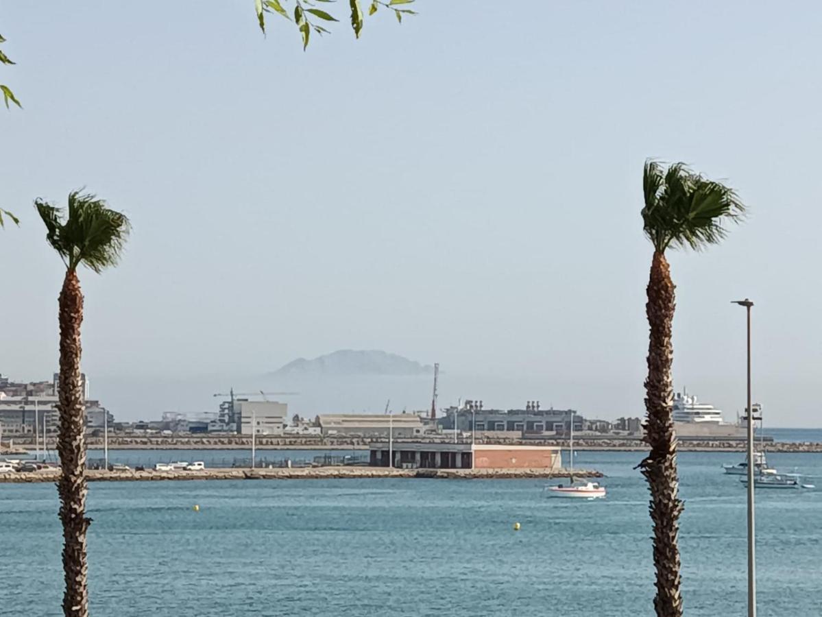 Ferienwohnung Vistas A 3 Paises Y 2 Continentes 1º Linea De Playa A 5 Minutos De Gibraltar La Línea de la Concepción Exterior foto